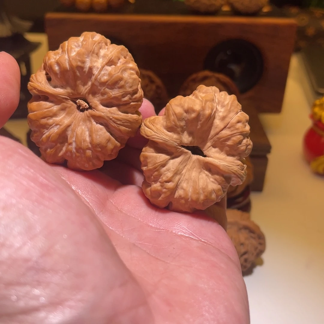 文玩核桃吊坠39蛤蟆头