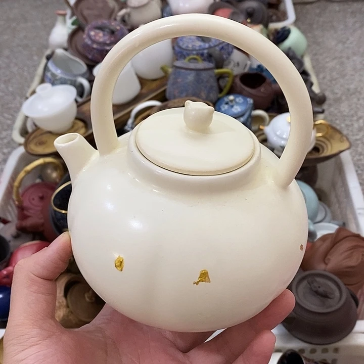 陶瓷艺术品及陶瓷制品