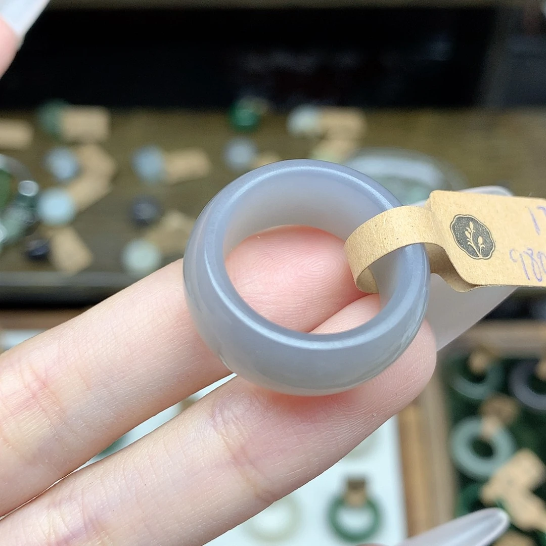 和田玉戒指未镶嵌