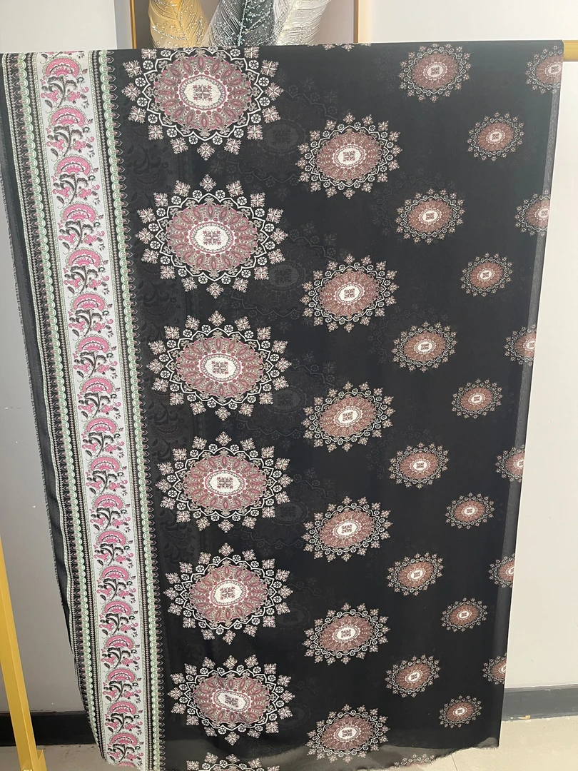 گىرىپ تەگلىك رەخ阳光花民族风布料