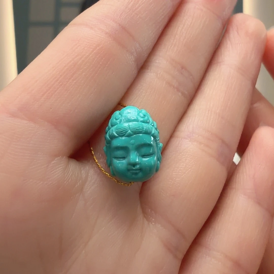 绿松石未镶嵌颈饰