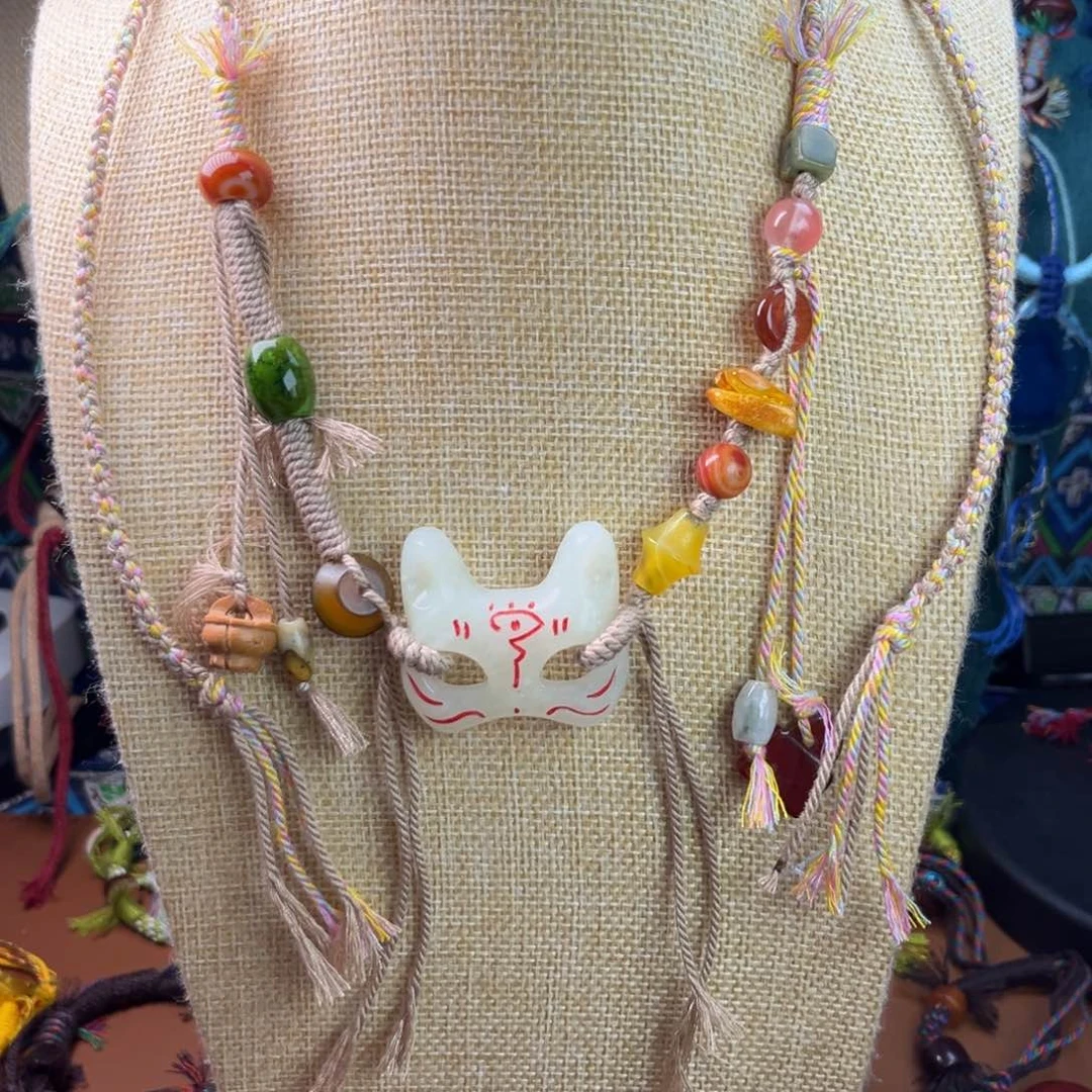 玛瑙/玉髓颈饰未镶嵌