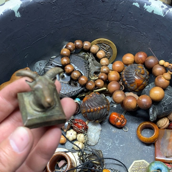 百***果手工艺品琉璃这样一个人真的可以为所欲为