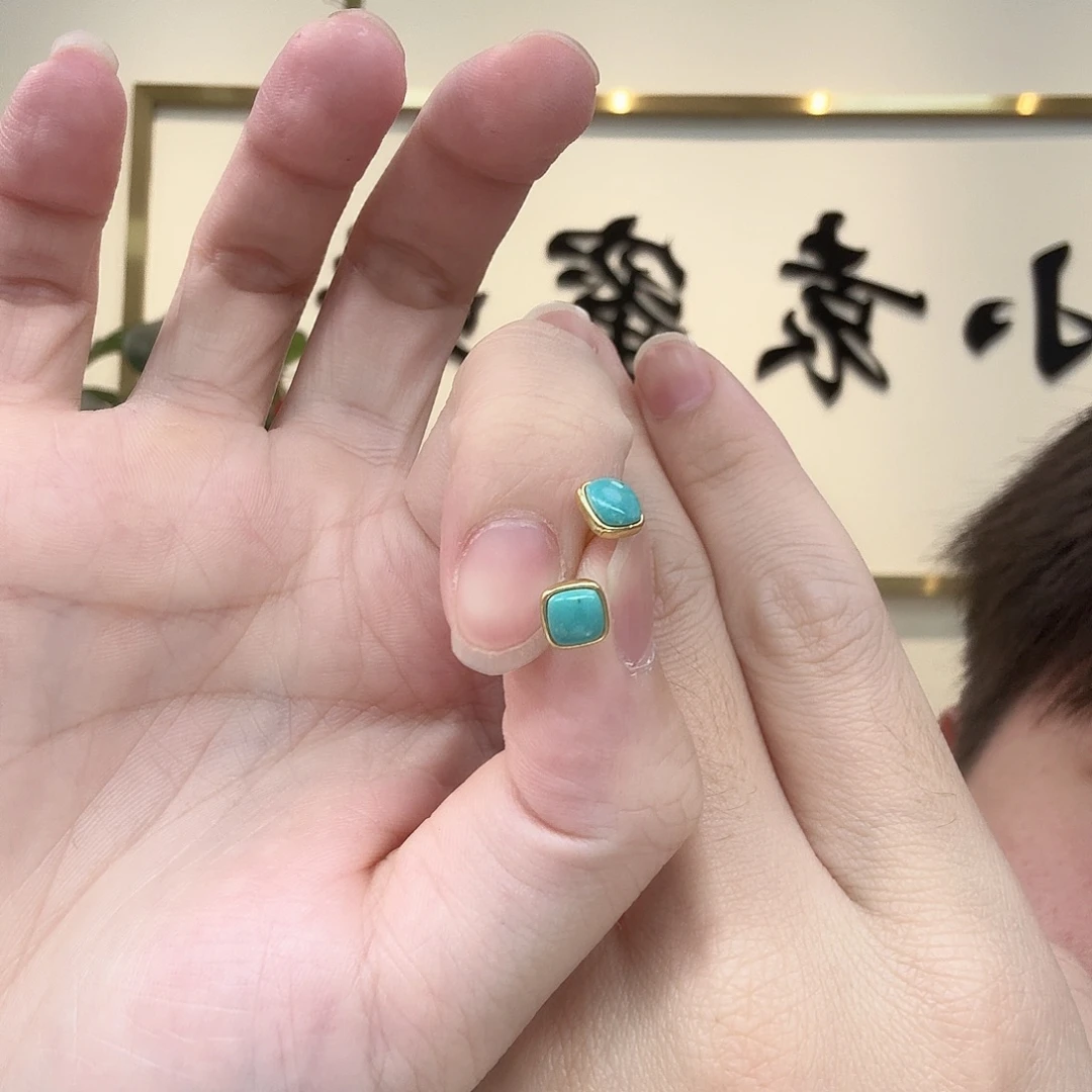 绿松石未镶嵌珠宝奇石452