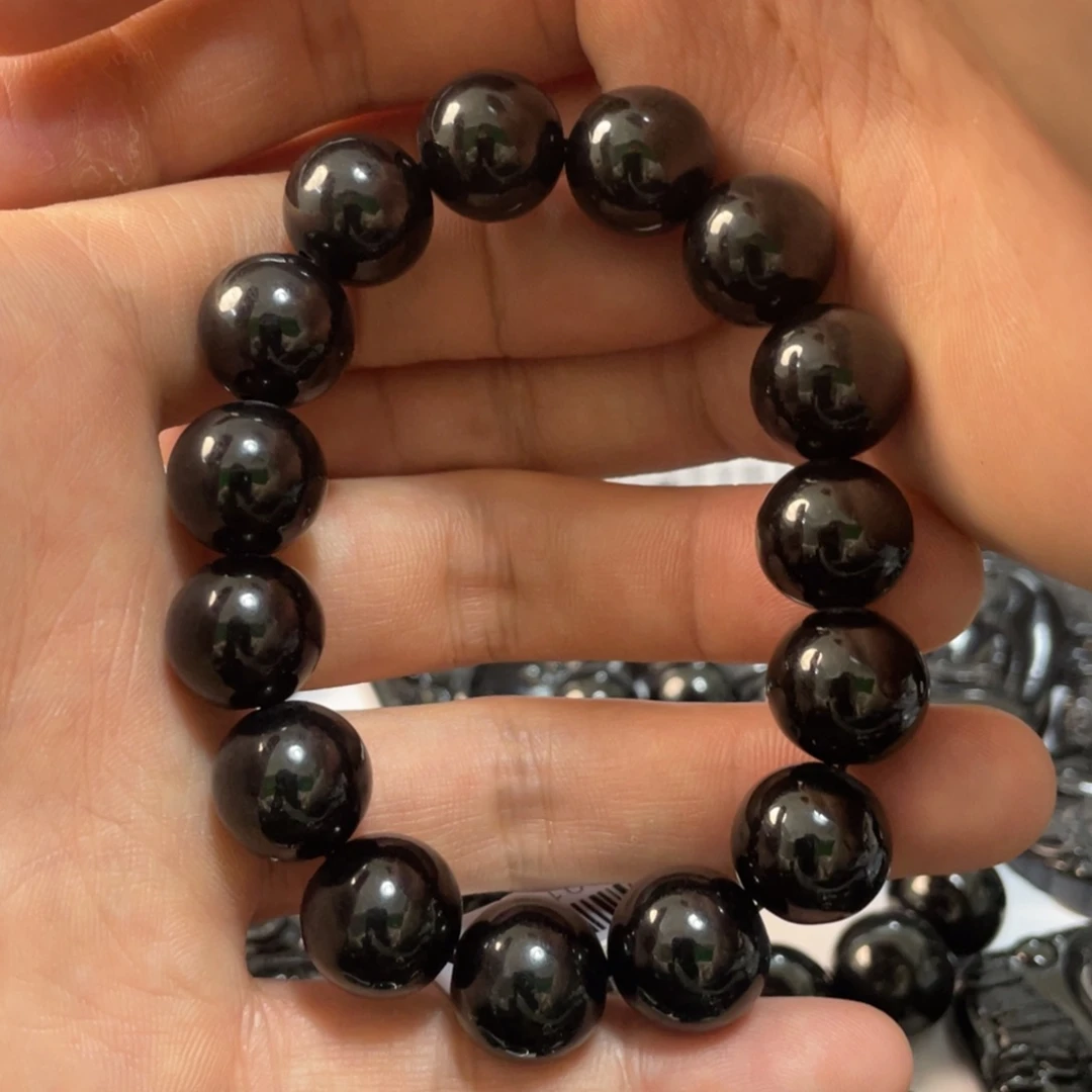 翡翠吊坠(不含链)未镶嵌卡13左右