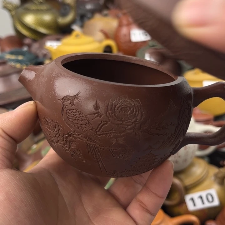 茶壶紫砂盖磕没有整口