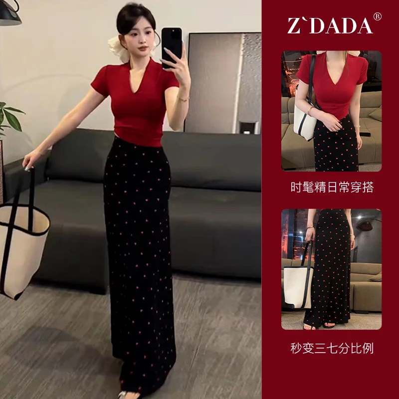 2025夏日漂亮套装裙爱心半身伞裙红色V领气质短上衣高级感两件女
