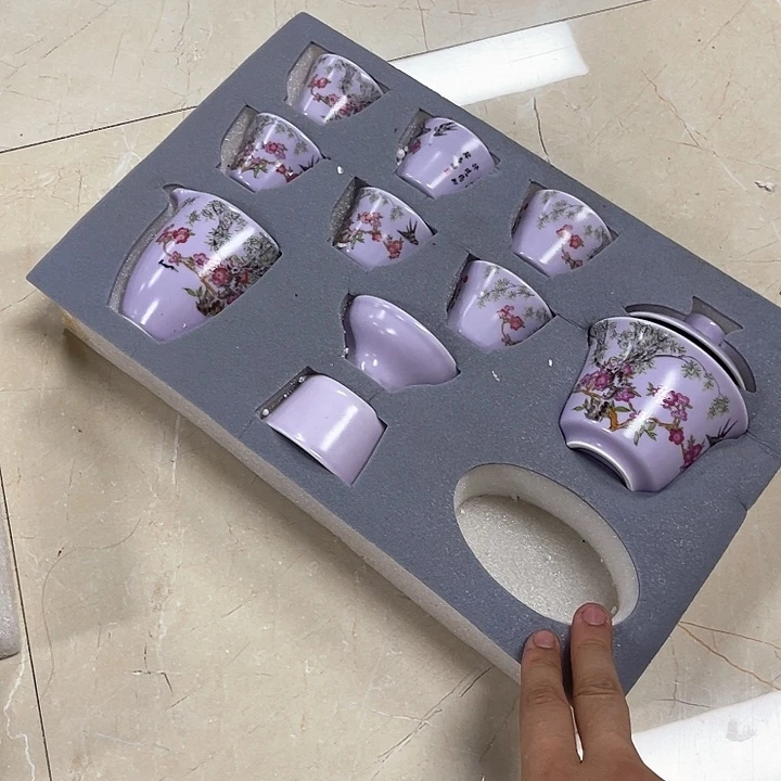 孤品茶具套装等。