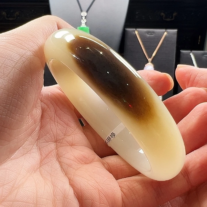 未镶嵌手镯和田玉58