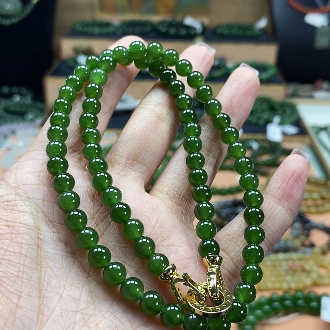 颈饰未镶嵌和田玉（碧玉）6mm菠菜