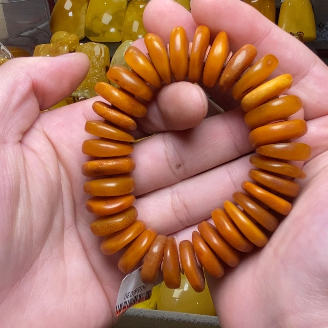 琥珀未镶嵌裸石蜜蜡