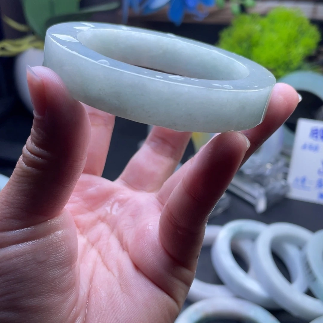 燕***汐定制翡翠缅A翡翠未镶嵌
