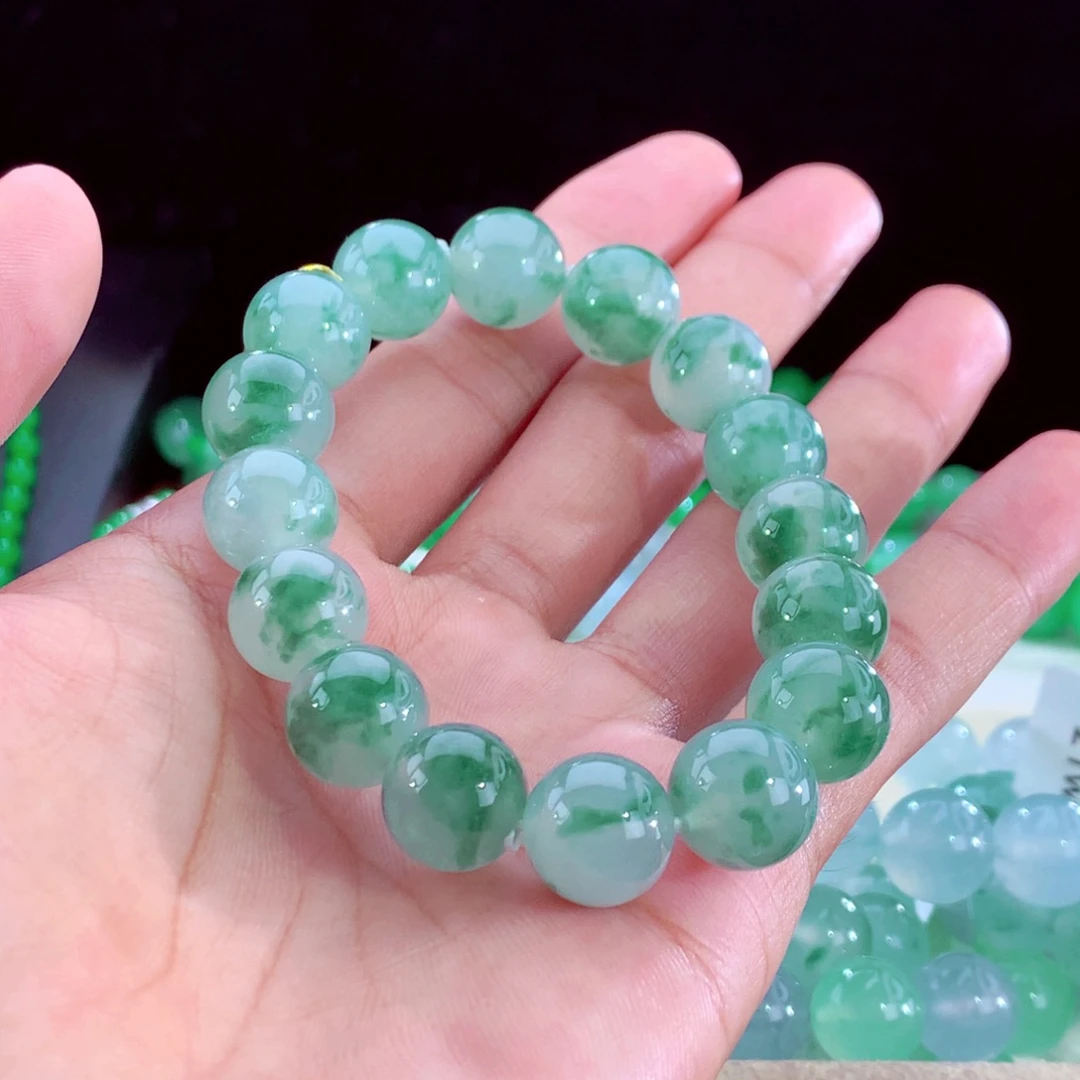 未镶嵌手串翡翠翡翠