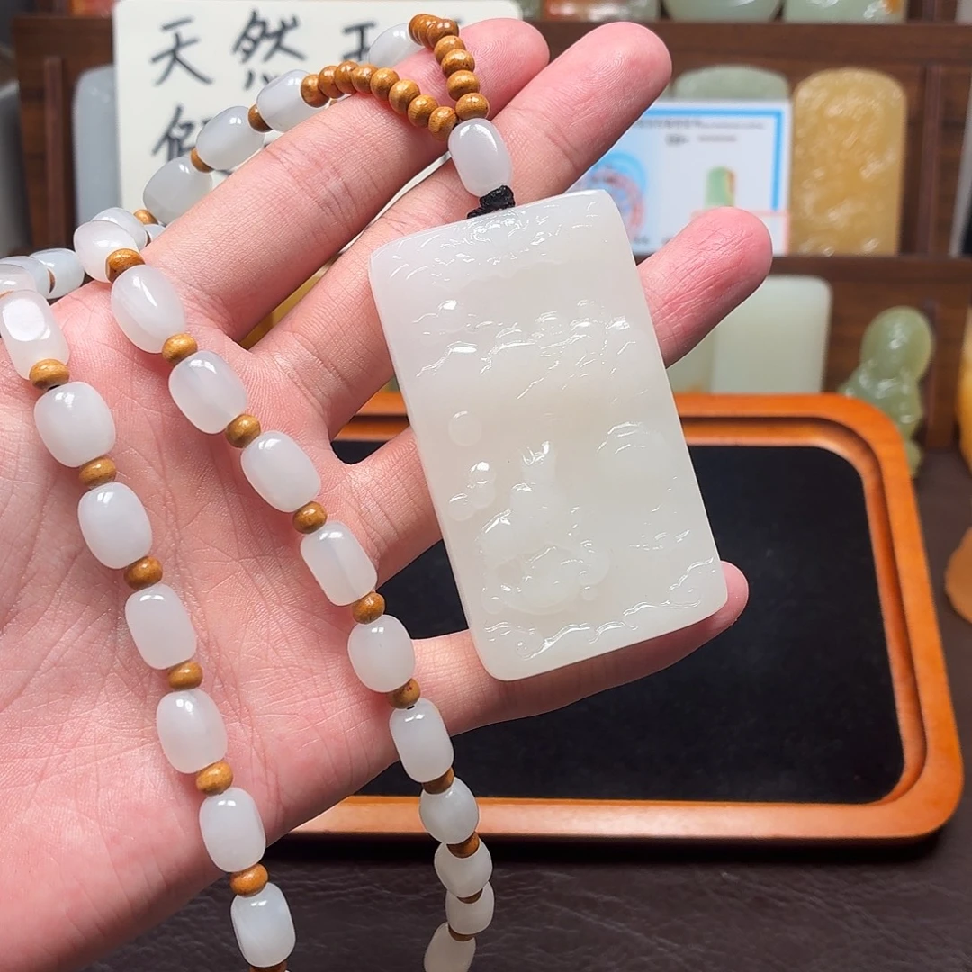 人***。十二生肖挂件牛双面