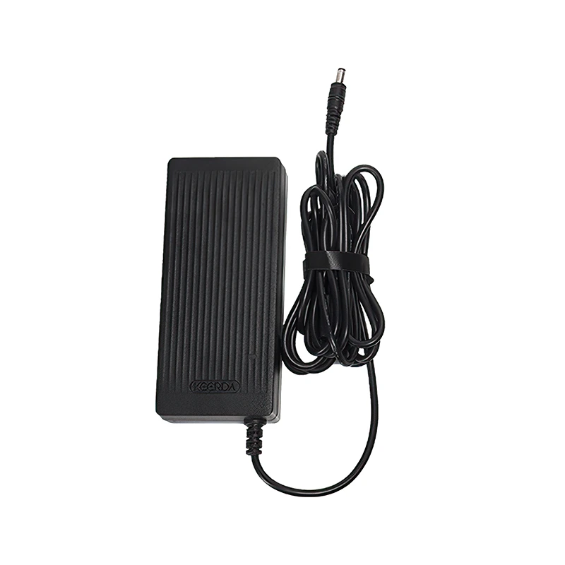 C150X Lite轻装版手持补光灯电源适配器