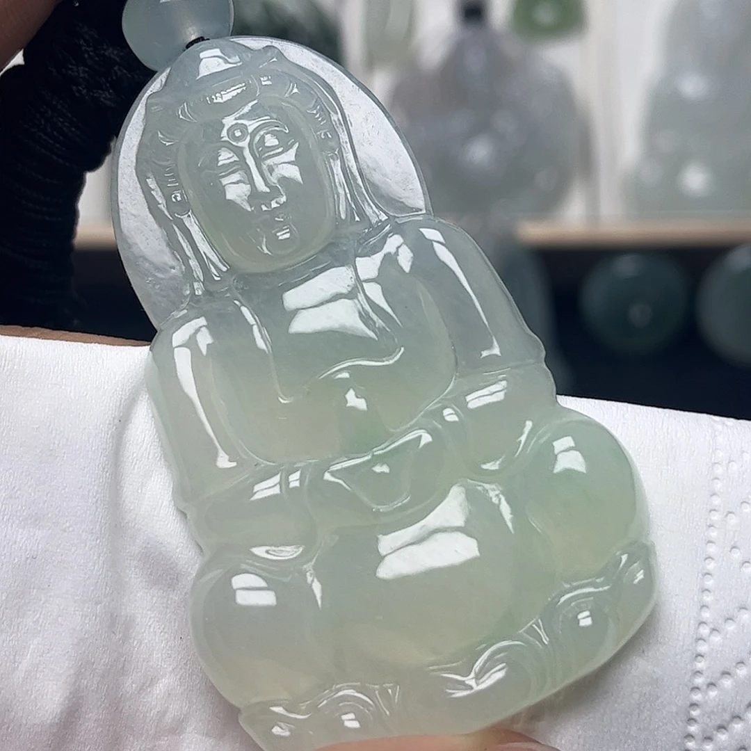 翡翠未镶嵌颈饰缅甸天然翡翠