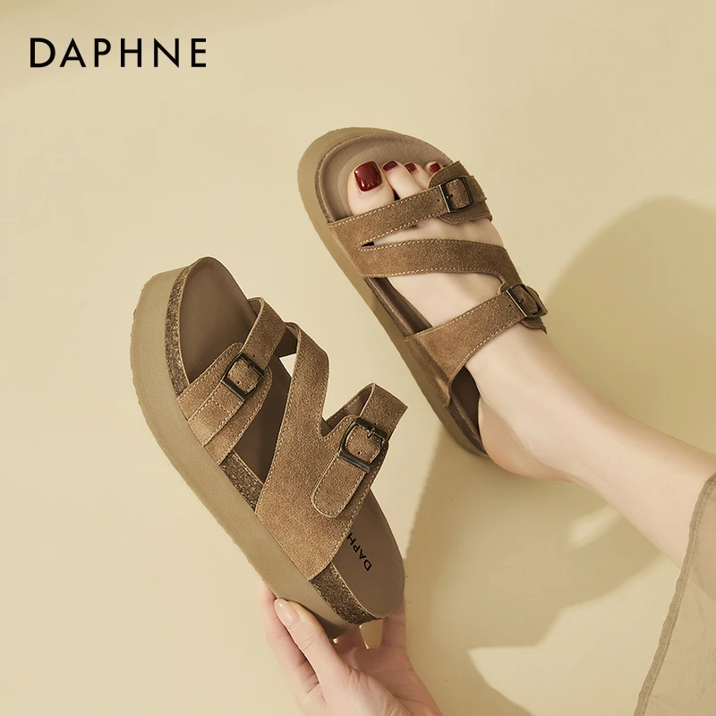 达芙妮松糕凉拖女鞋2025夏季爆款复古百搭黄色勃肯拖鞋方扣一字拖