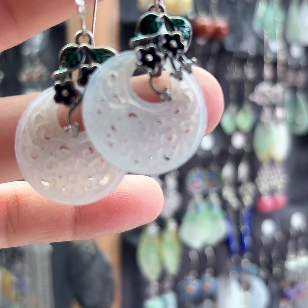 翡翠银S925镶嵌耳饰?*丝