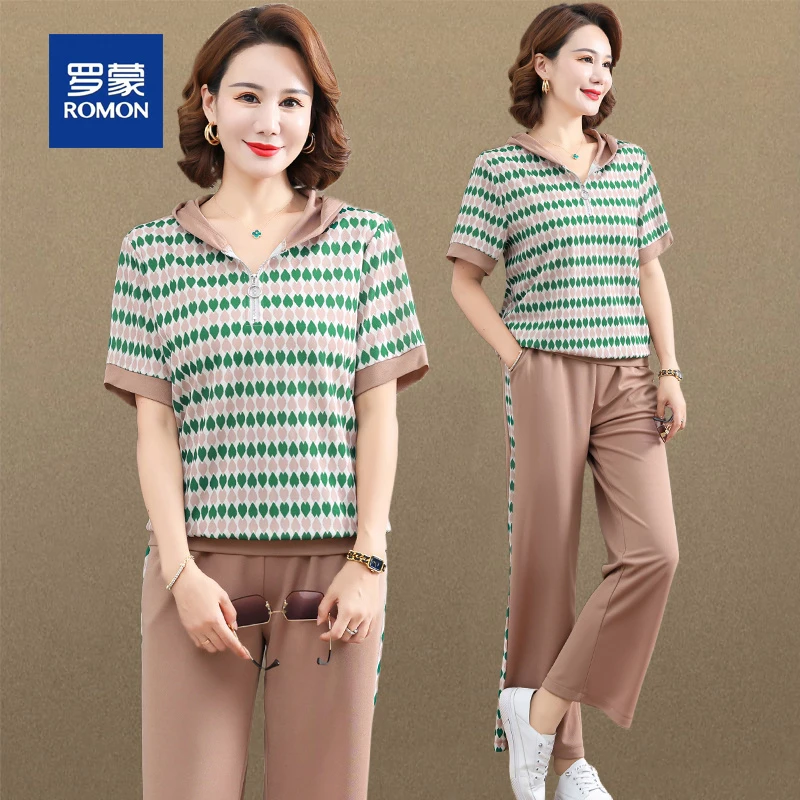 罗蒙妈妈装夏季休闲套装洋气中老年女装连帽短袖T恤运动服两件套