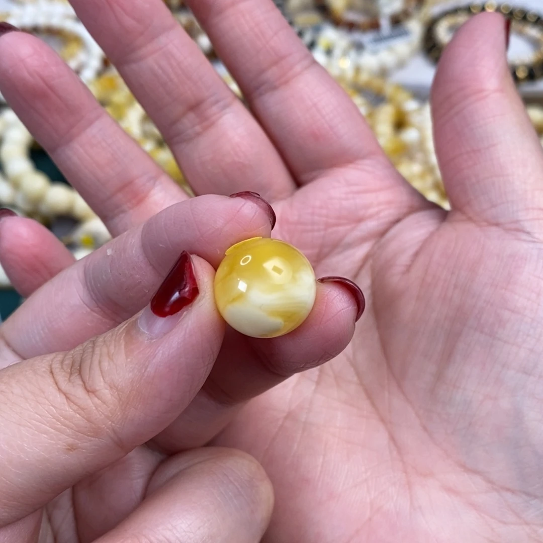 琥珀裸石未镶嵌金瓷白溶洞圆珠15