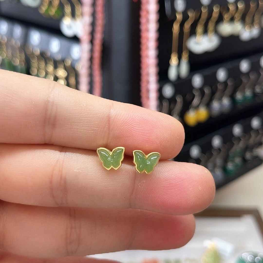 崔***超和田玉银S925镶嵌耳饰