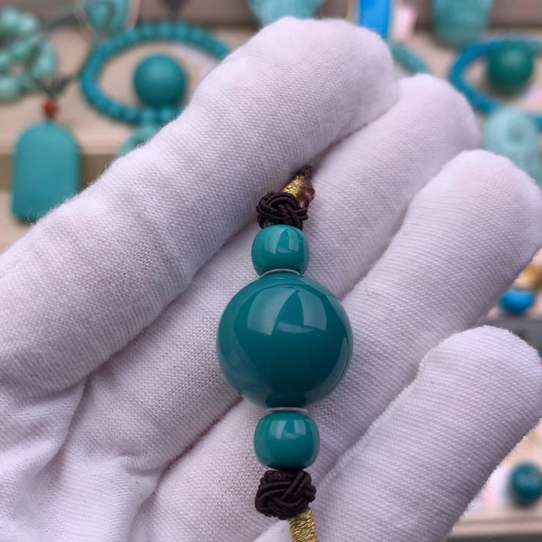 绿松石未镶嵌珠宝奇石17