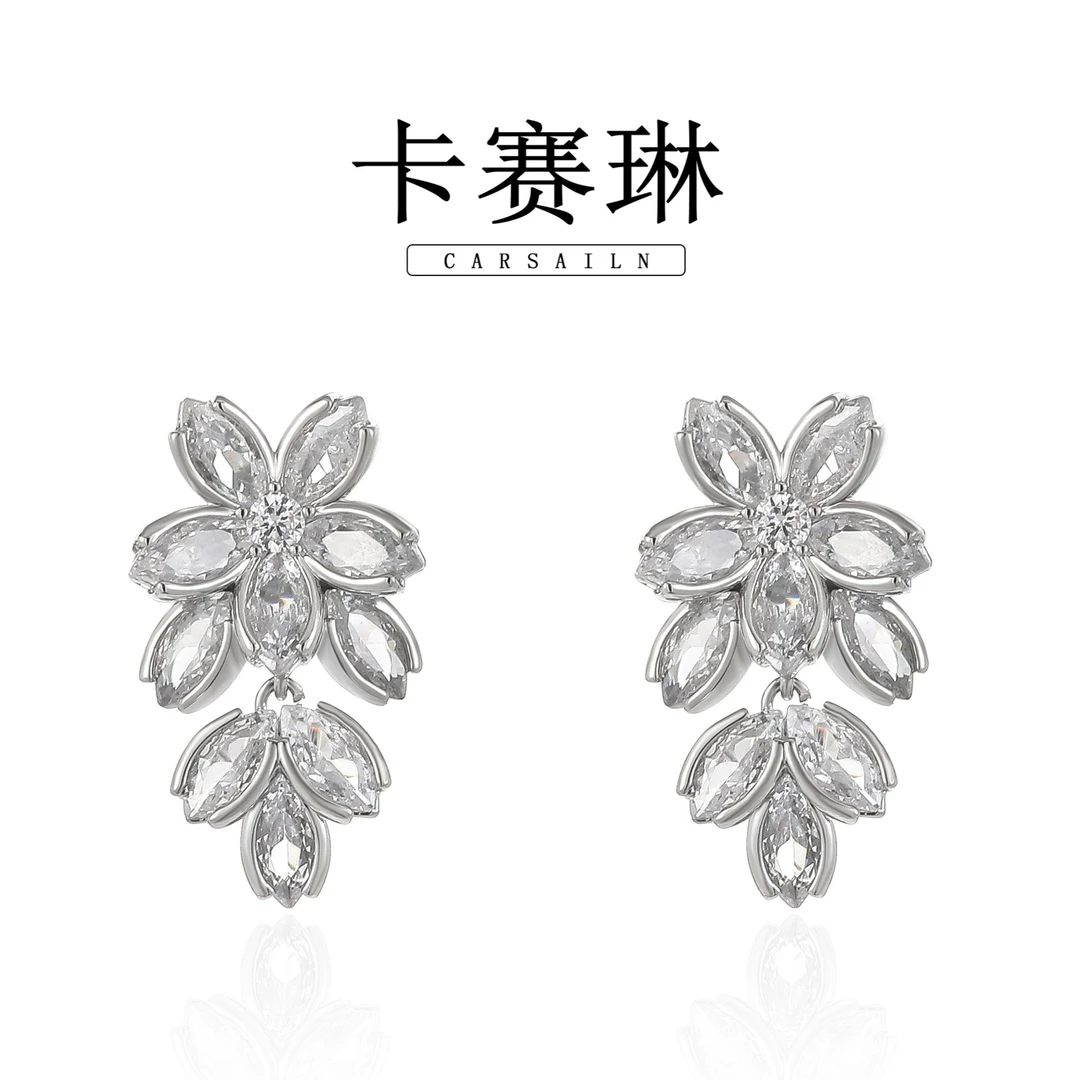 卡赛琳carsailn/ 镀K金 925银针 设计师小众枫叶耳钉 1479