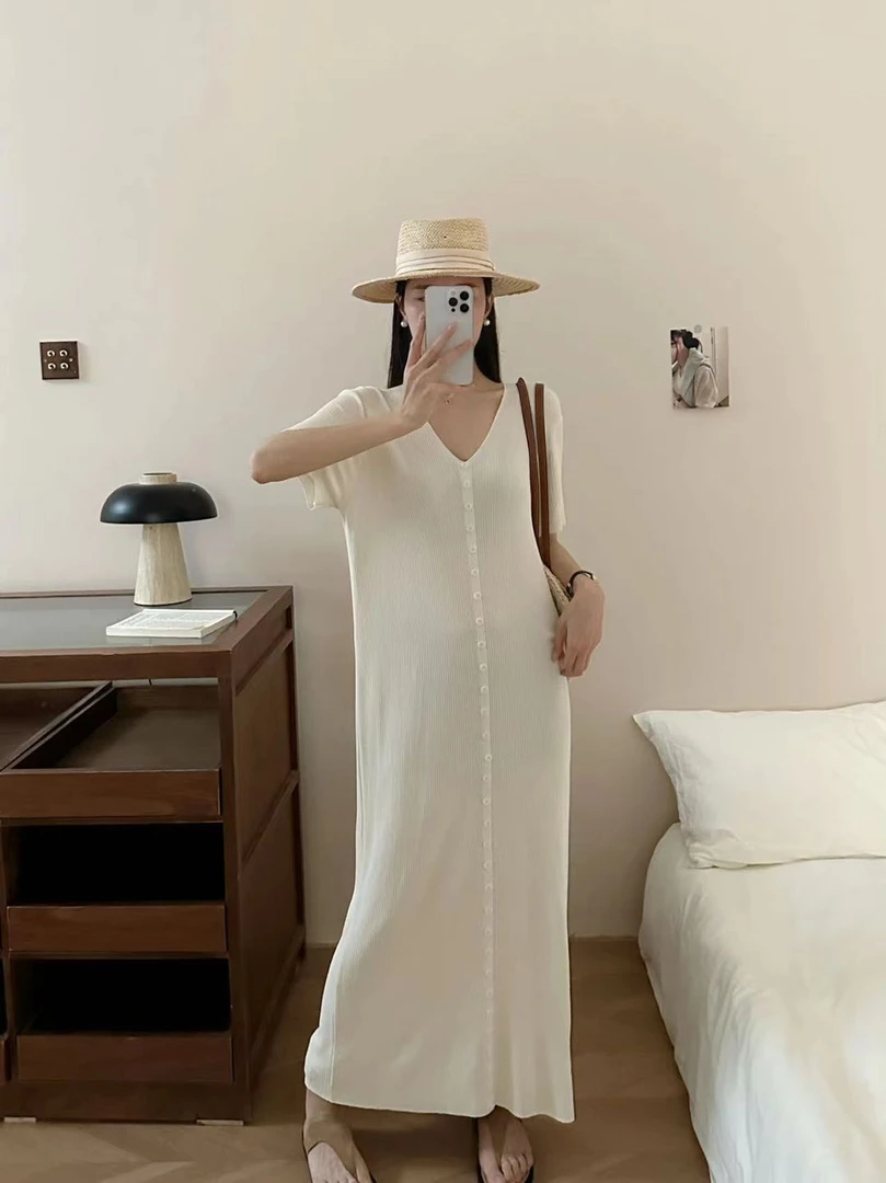 【HF0212】长裙休闲风春季连衣裙女装显瘦碎花法式赫本分