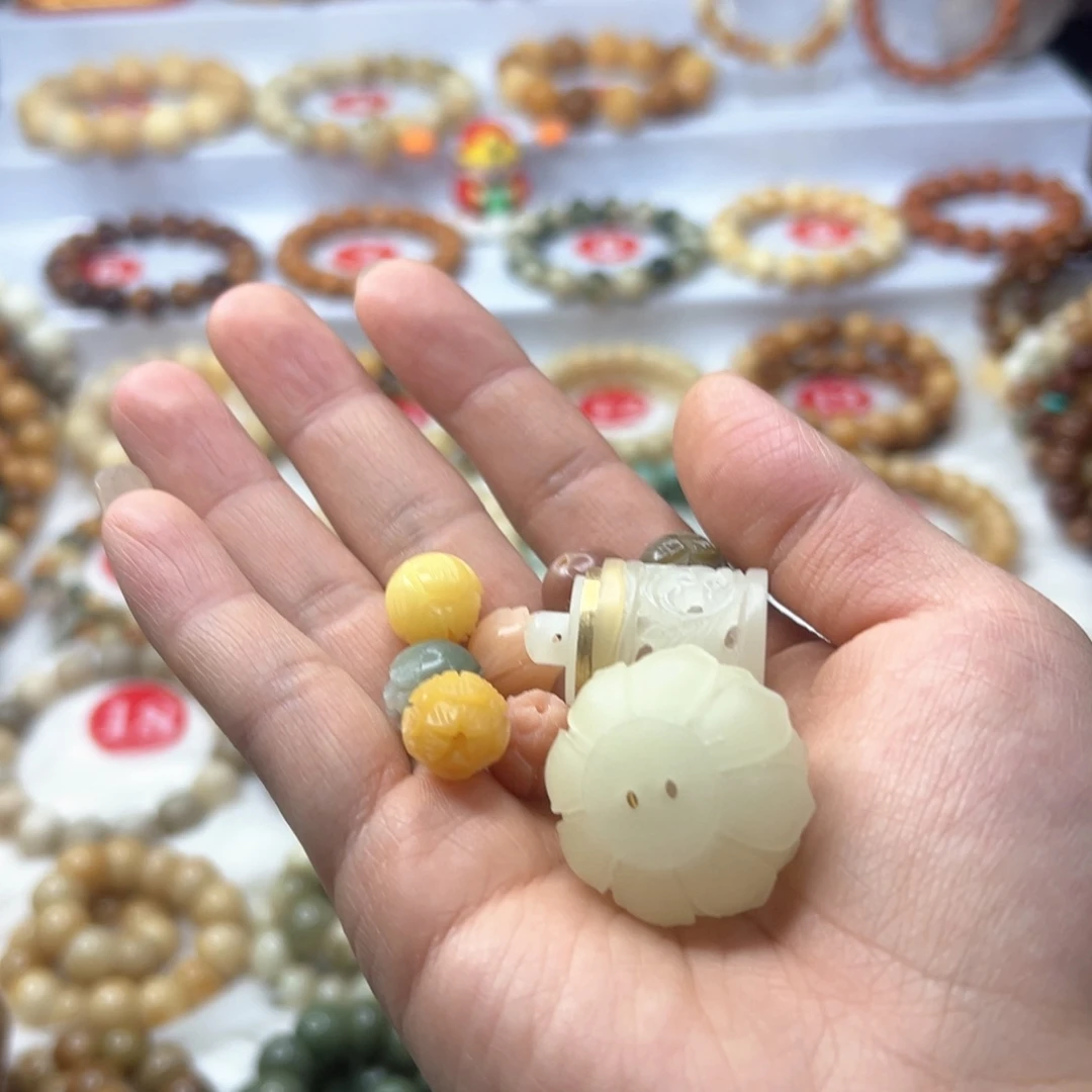 菩提根/象牙果手串?莲花
