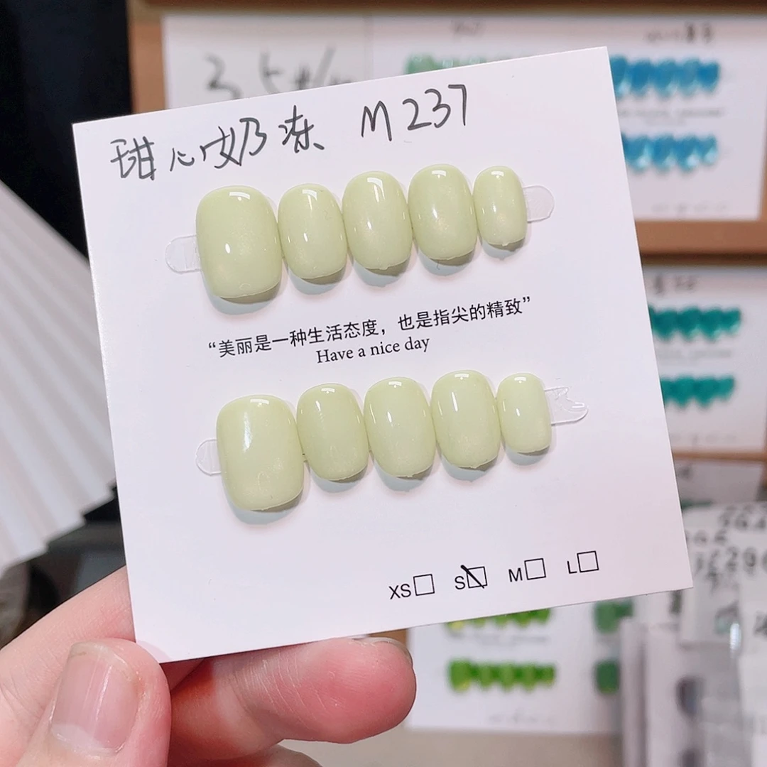 与哈哈哈哈哈哈哈哈