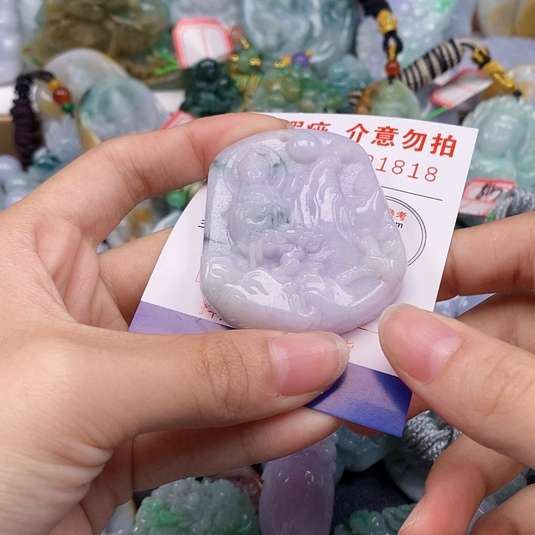 吊坠(不含链)未镶嵌翡翠