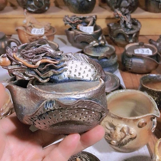 瓷片霸气的龙宝瓶