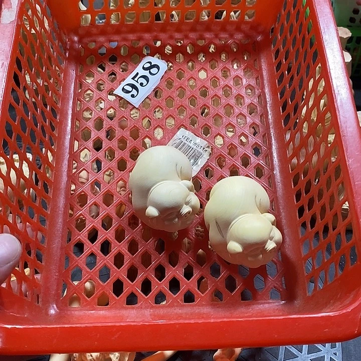 东***红木958 直播一物一拍