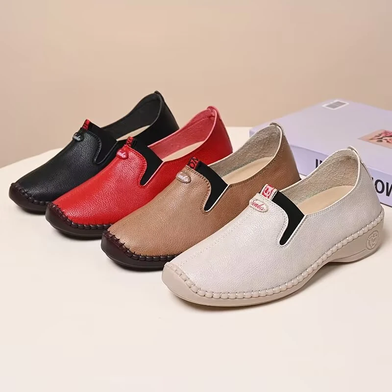 休闲鞋女式春秋妈妈鞋舒适防滑一脚蹬软底米色皮鞋百搭单鞋舞蹈鞋