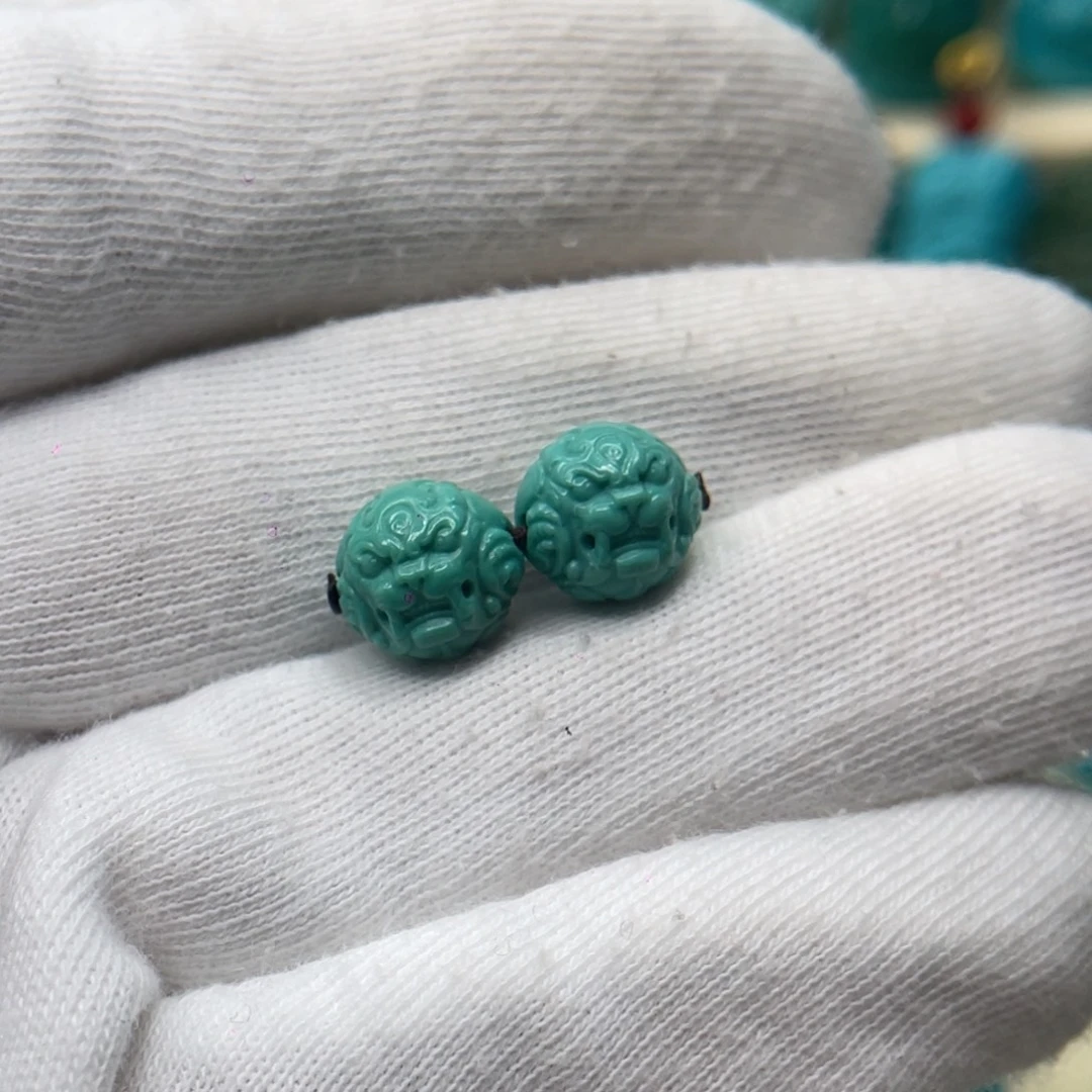 绿松石未镶嵌颈饰卡9.5