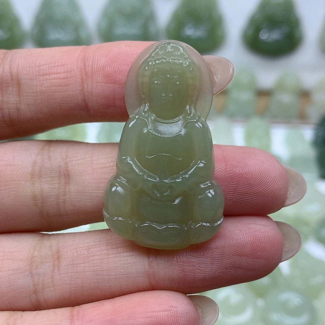 【闪购商品】颈饰未镶嵌和田玉