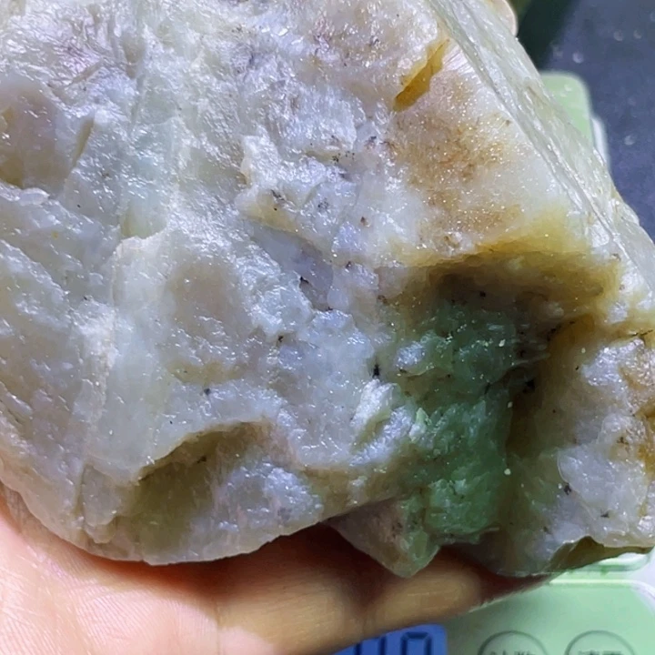 未镶嵌和田玉珠宝半成品