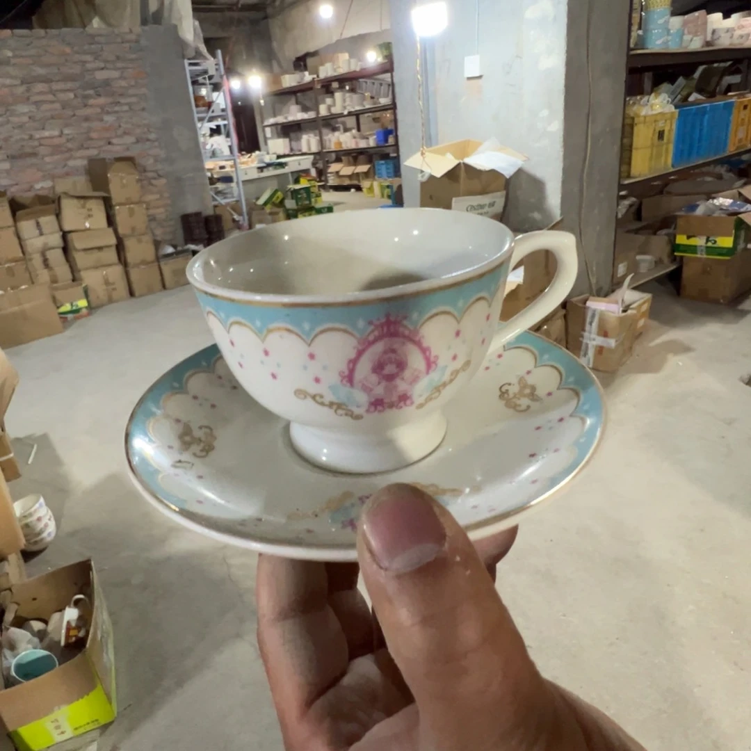 碟这个世界都是瑕疵