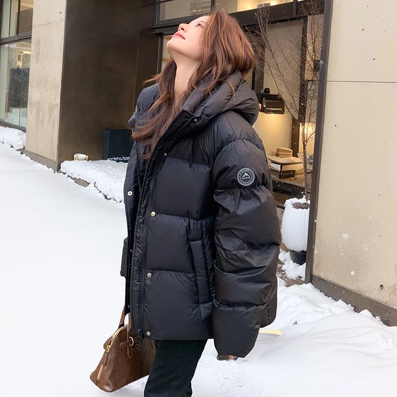 爆款黑色白鹅绒羽绒服女冬短款2025新款小个子韩系面包服加厚外套