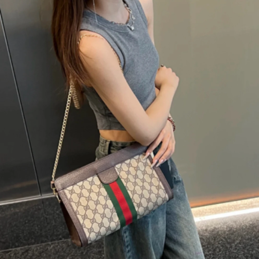 95新 GUCCI/古驰 古驰夹子包/4354879