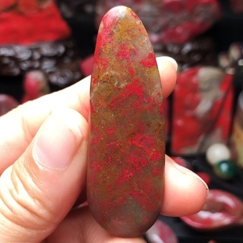 昌化鸡血石昌化鸡血石挂件