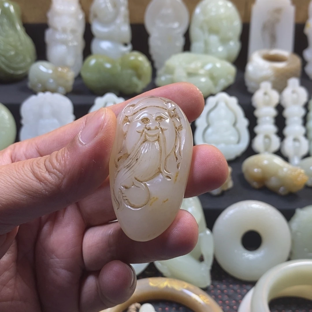 未镶嵌和田玉挂件