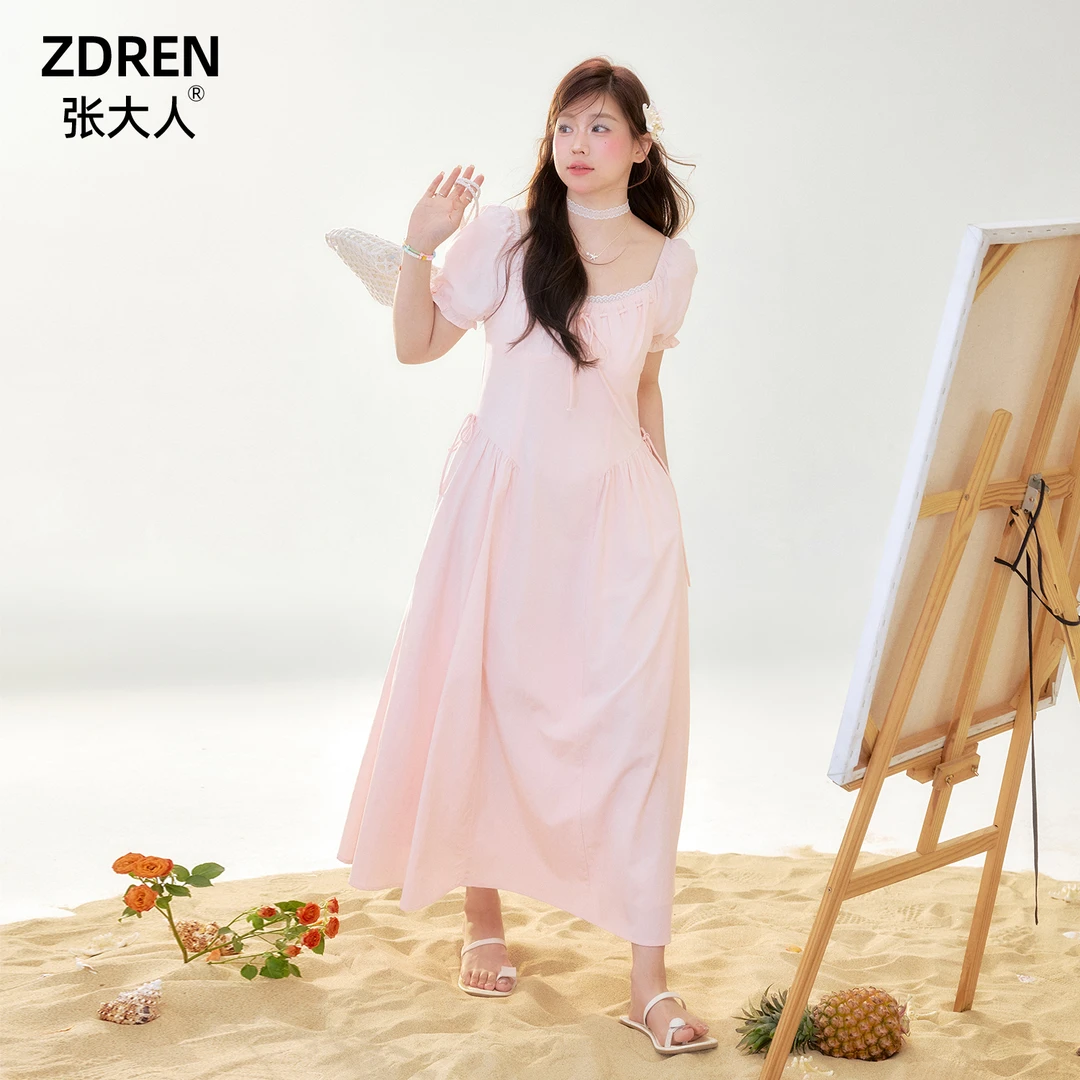 张大人【花漾情诗】大码女装微胖妹妹法式蕾丝边方领甜美风连衣裙