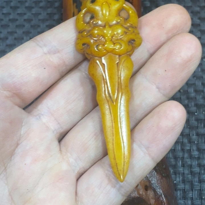 滴血莲花菩提吊坠