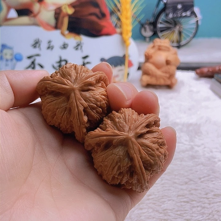 把件文玩核桃申*辰三棱