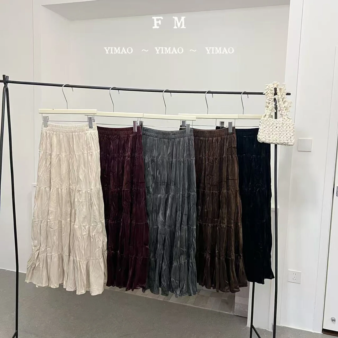 赵小小【波光丝绒 质感和垂感兼具～】A-99040 加绒高腰A字半身裙女