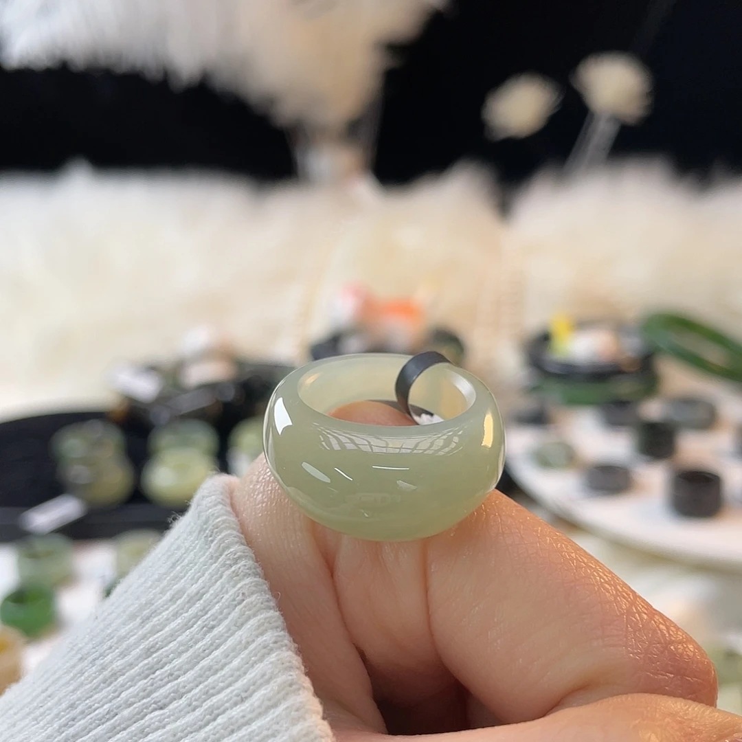 和田玉未镶嵌戒指k94奶蓝馒头17.1mm