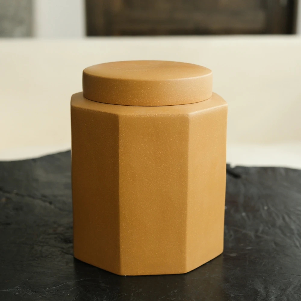 小八方段泥茶叶罐    ztf044