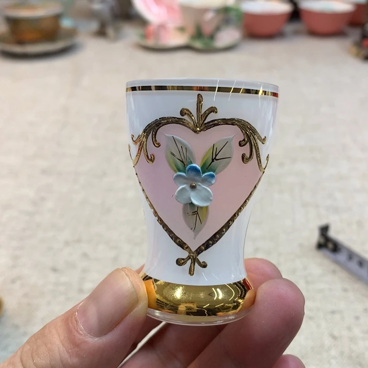 金瓷阁家的美丽瓷器