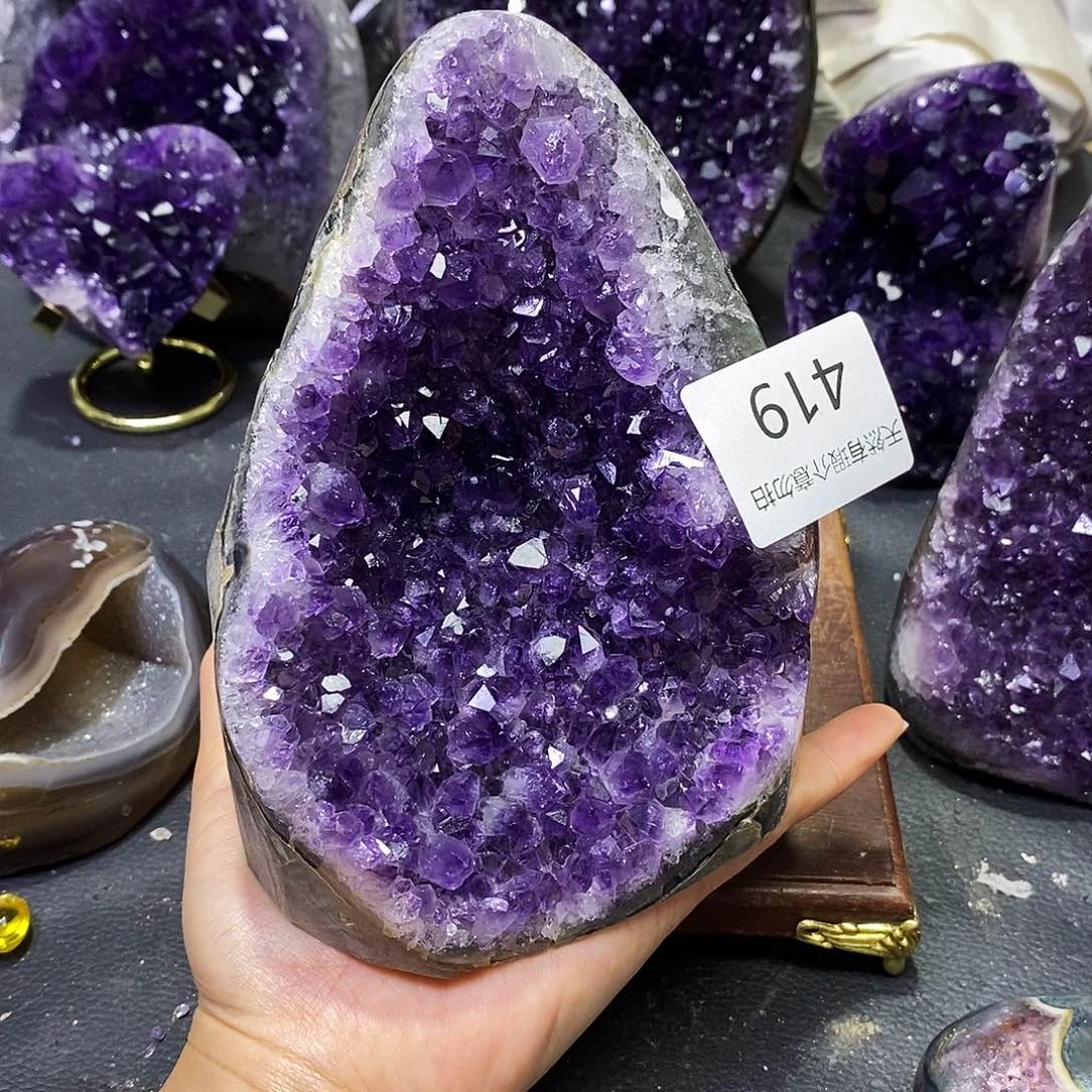 未镶嵌水晶大型摆件（非配饰）